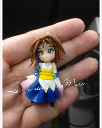 Yuna Final Fantasy X ciondolo/collana Chibi versione fatta a mano su ordinazione